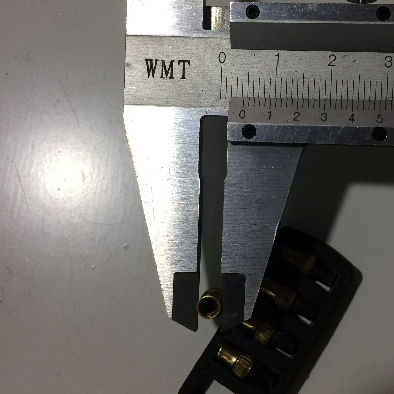 [HCM]Vĩ 5 viên đá đánh lửa thay dụng cụ mồi lửa gió đá