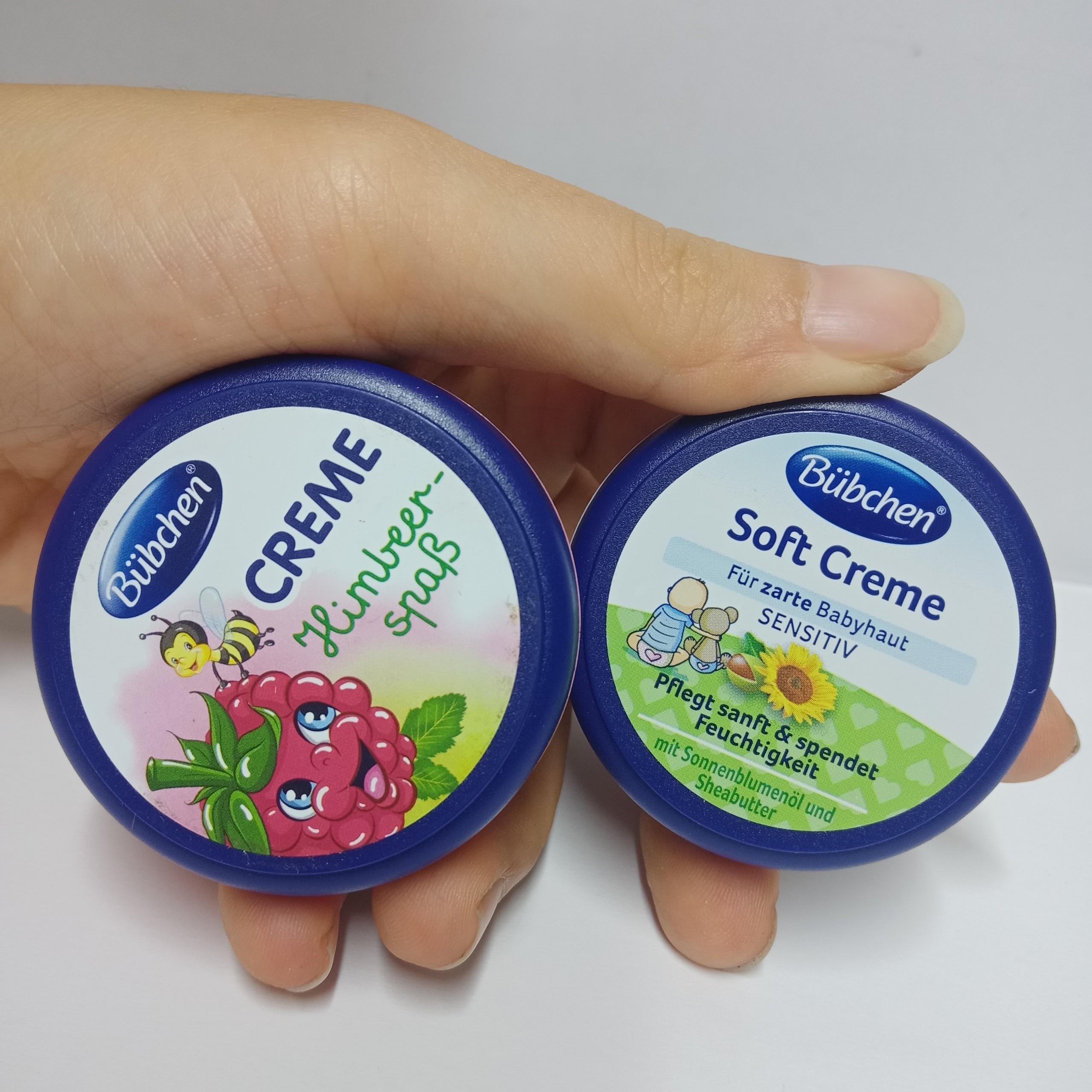 Kem nẻ Buchen hương hoa cúc 20ml