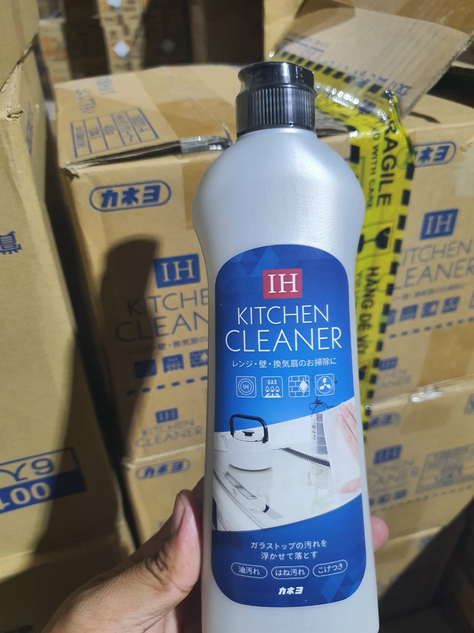 Dung dịch tẩy rửa bếp từ IH Kitchen Cleaner Nhật Bản