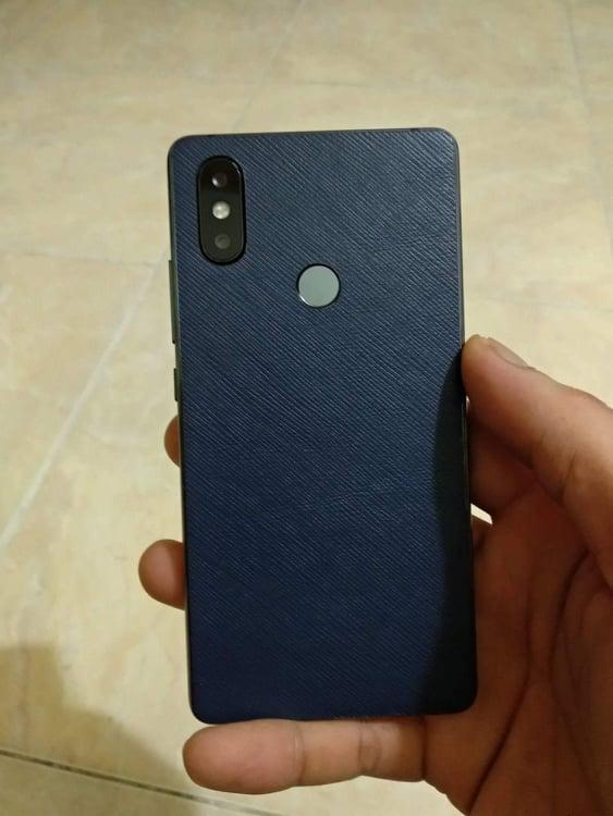 Miếng dán da xiaomi mi8, mi8se