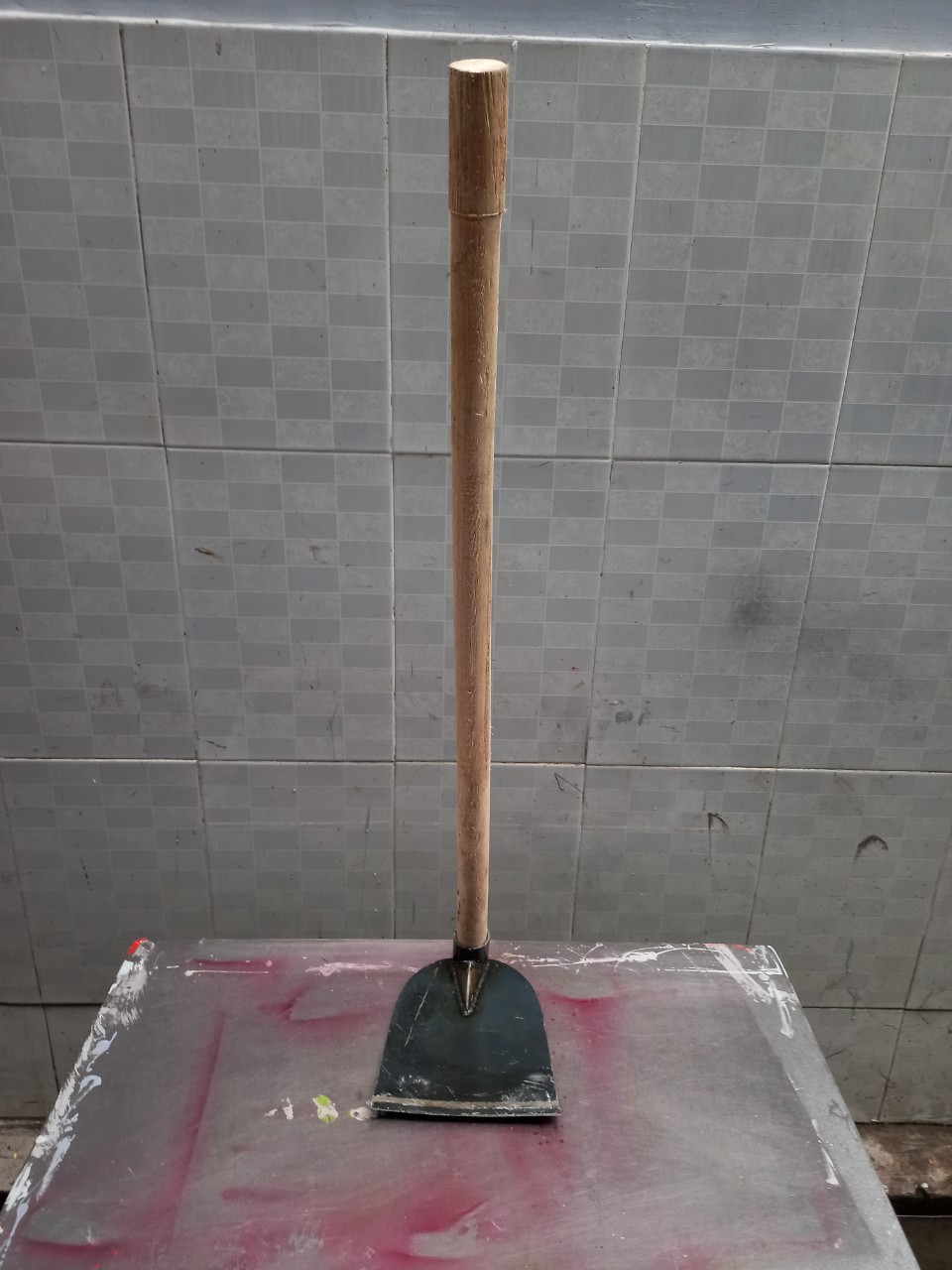 Cuốc Đào Đất Cán Bằng Gỗ Dài 100 CM Lưỡi Cuốc To