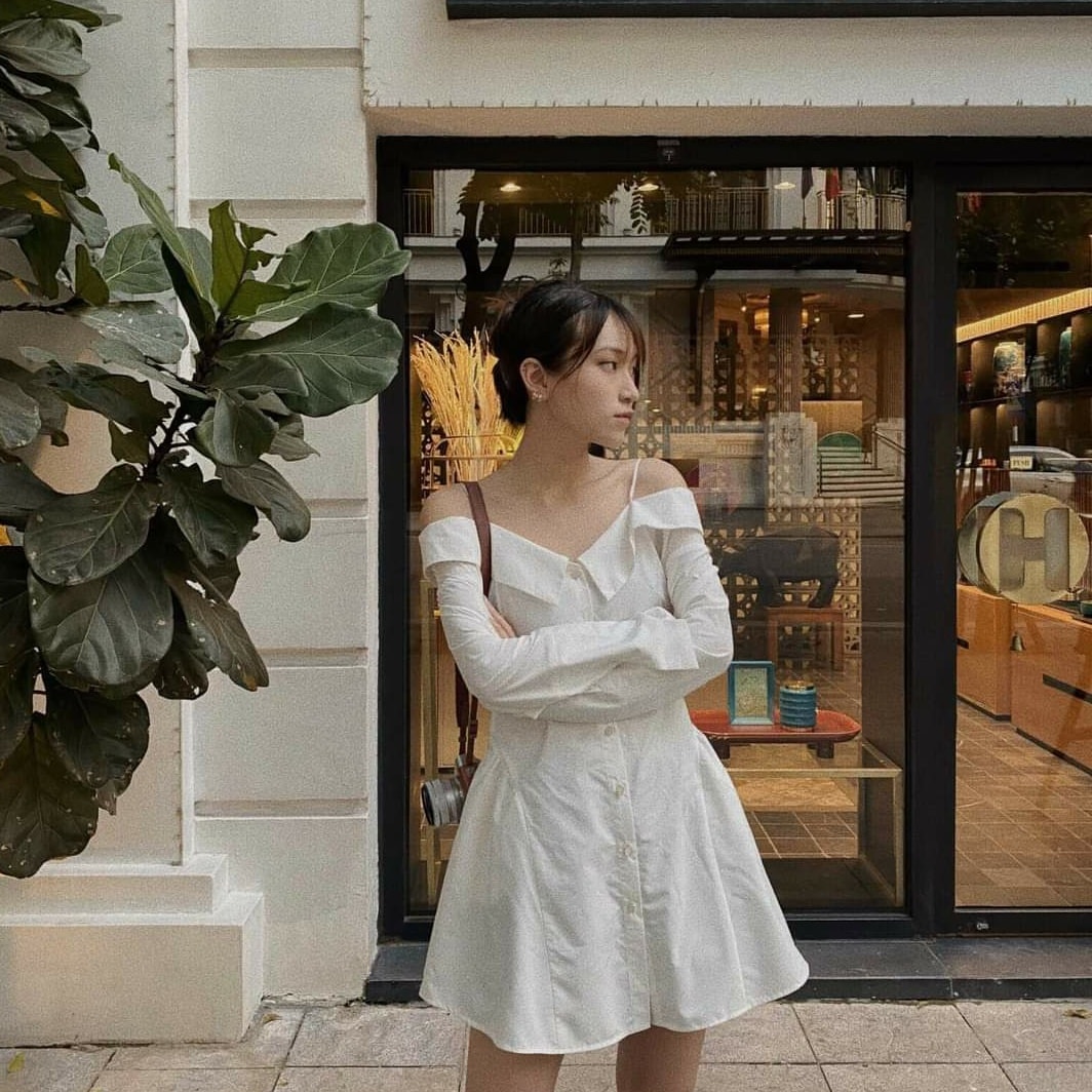 Váy Off Shoulder Skirt trễ vai trắng