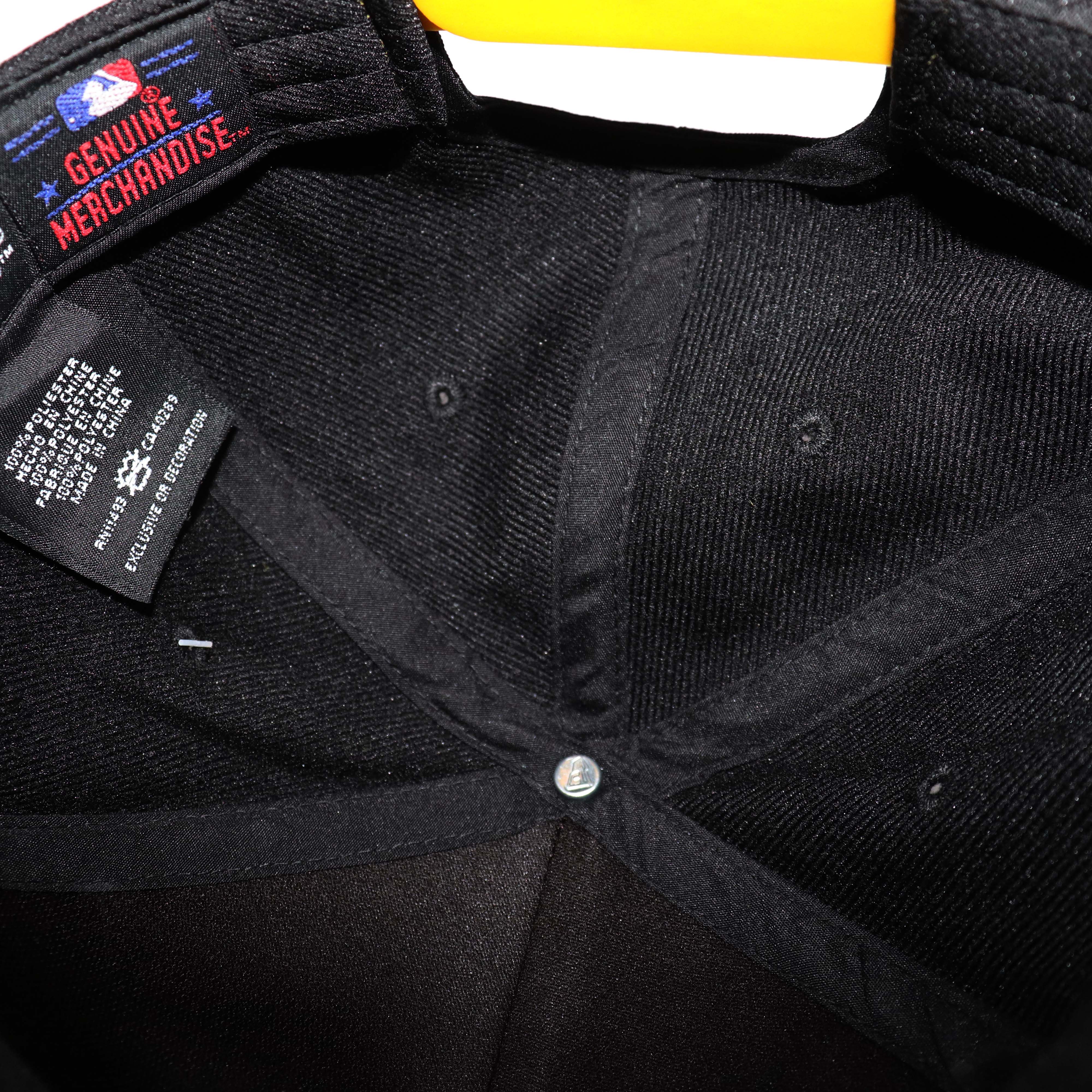 Nón Snapback NHS P001 Chữ P Nghệ Thuật .
