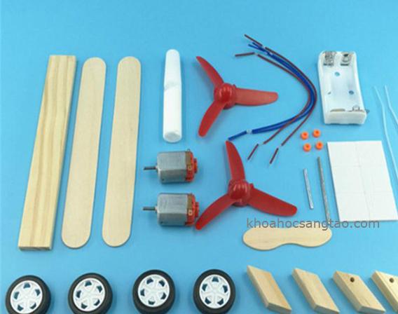 [Stem] Máy bay hai động cơ