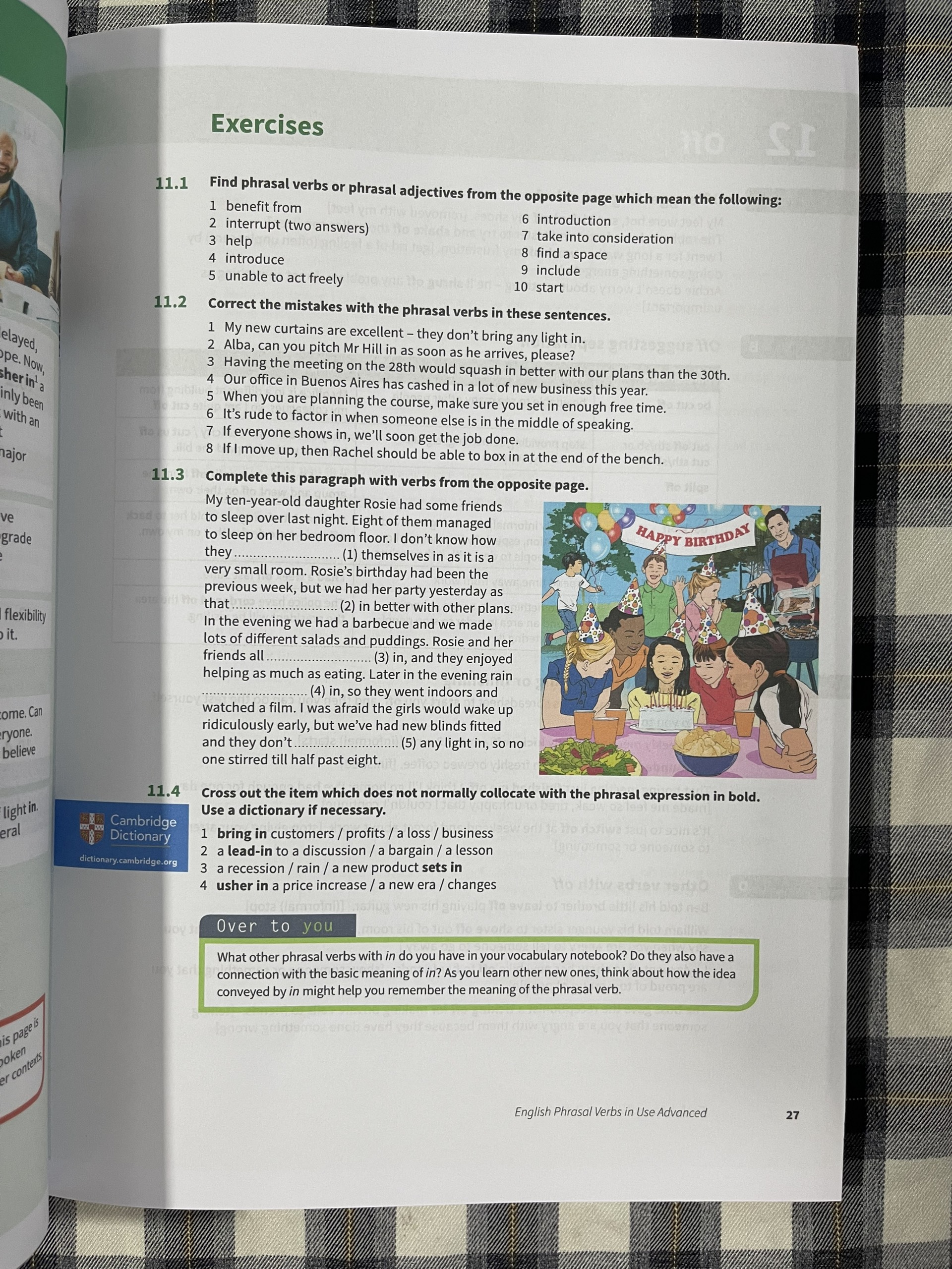 English Phrasal Verbs in Use