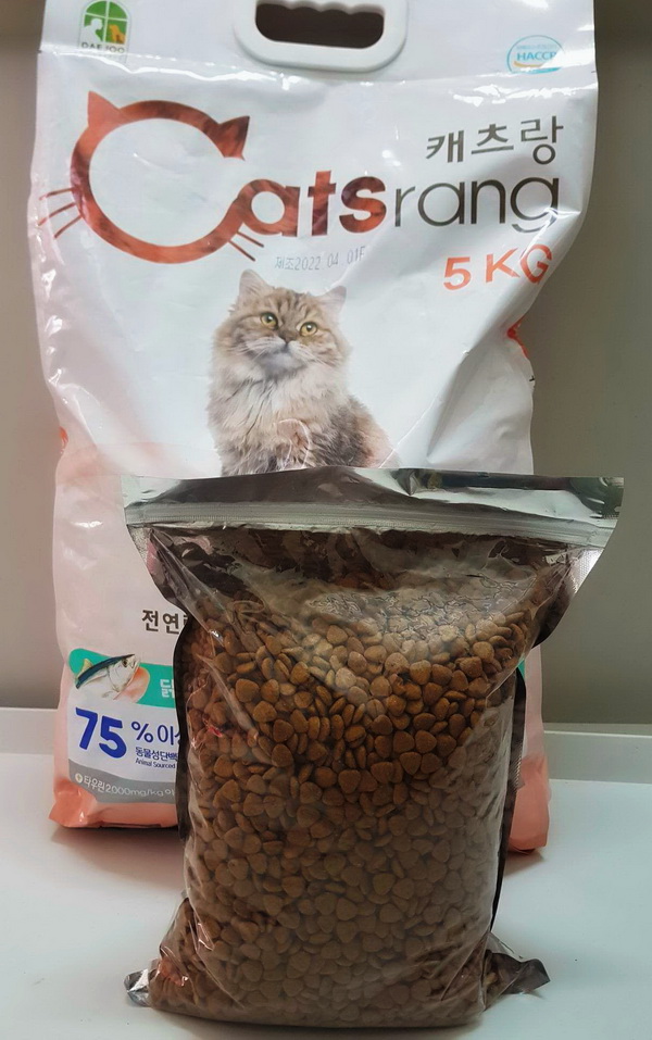 Thức ăn hạt khô cho mèo Catsrang 1kg (zip)