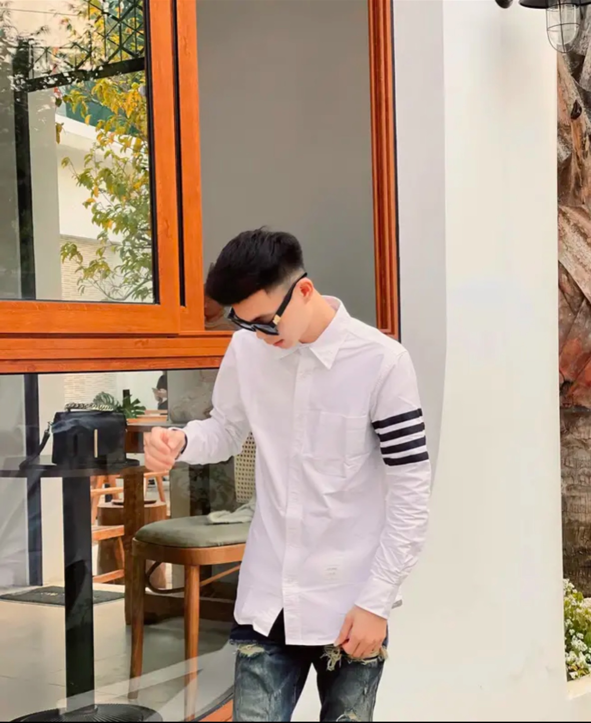 Áo Sơ Mi Thome 4 Sọc đen cánh tay