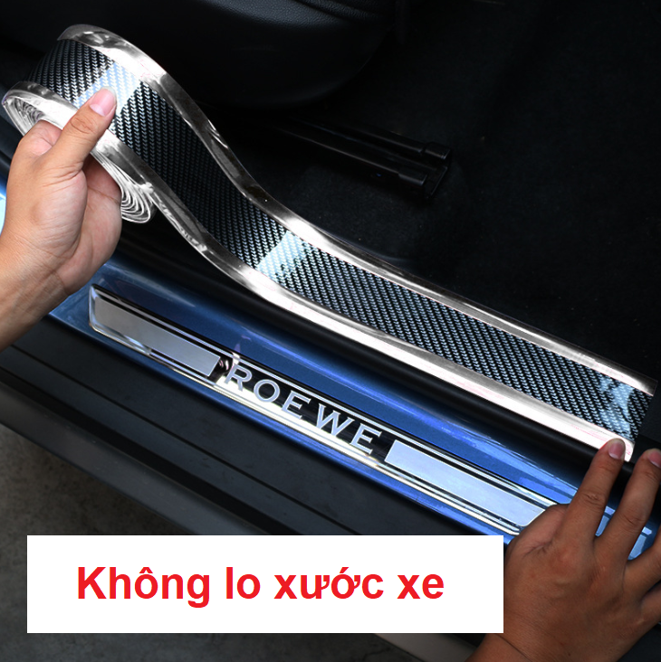 Cacbon dán cốp, dán bước chân chống xước xe hơi, ô tô 2,5 mét x 50mm