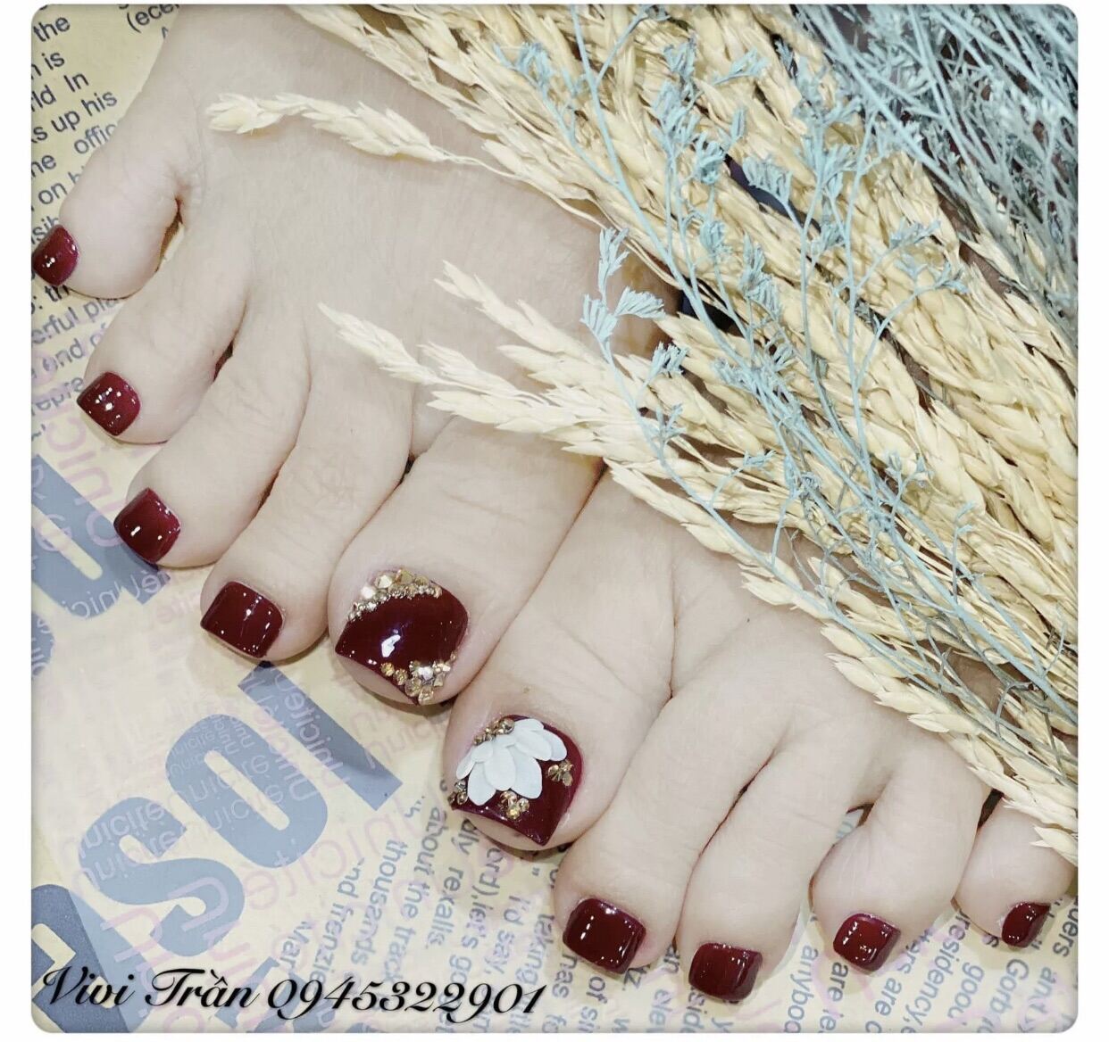Nailbox tặng keo dũa 1020