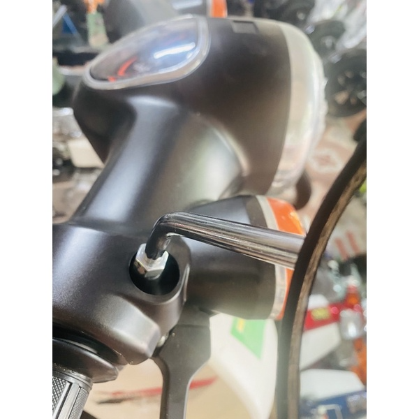 GƯƠNG XE CUB 50,81,82 GIÁ RẺ