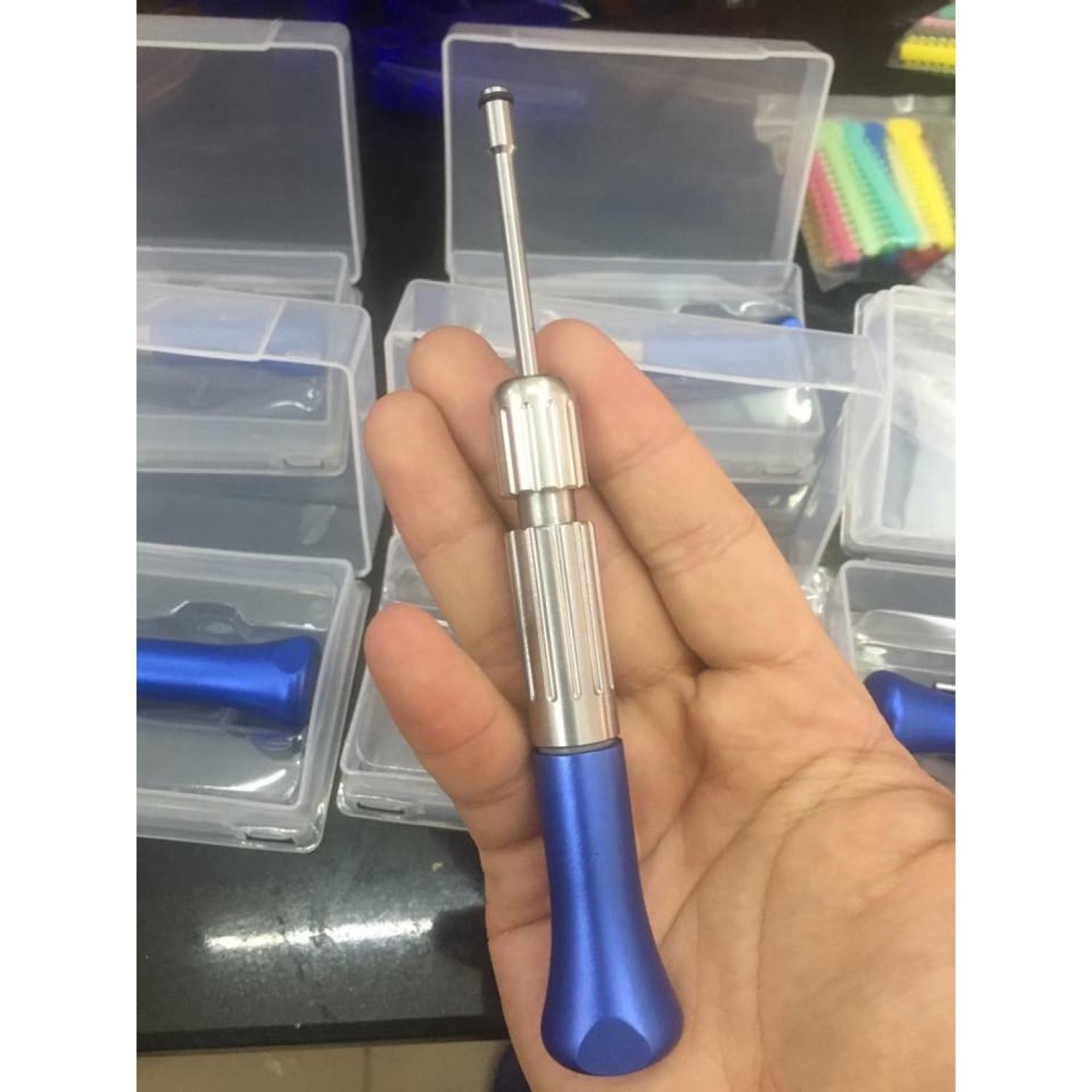 Tay vặn mini vít nha khoa,dụng cụ vặn mini vít chỉnh nha