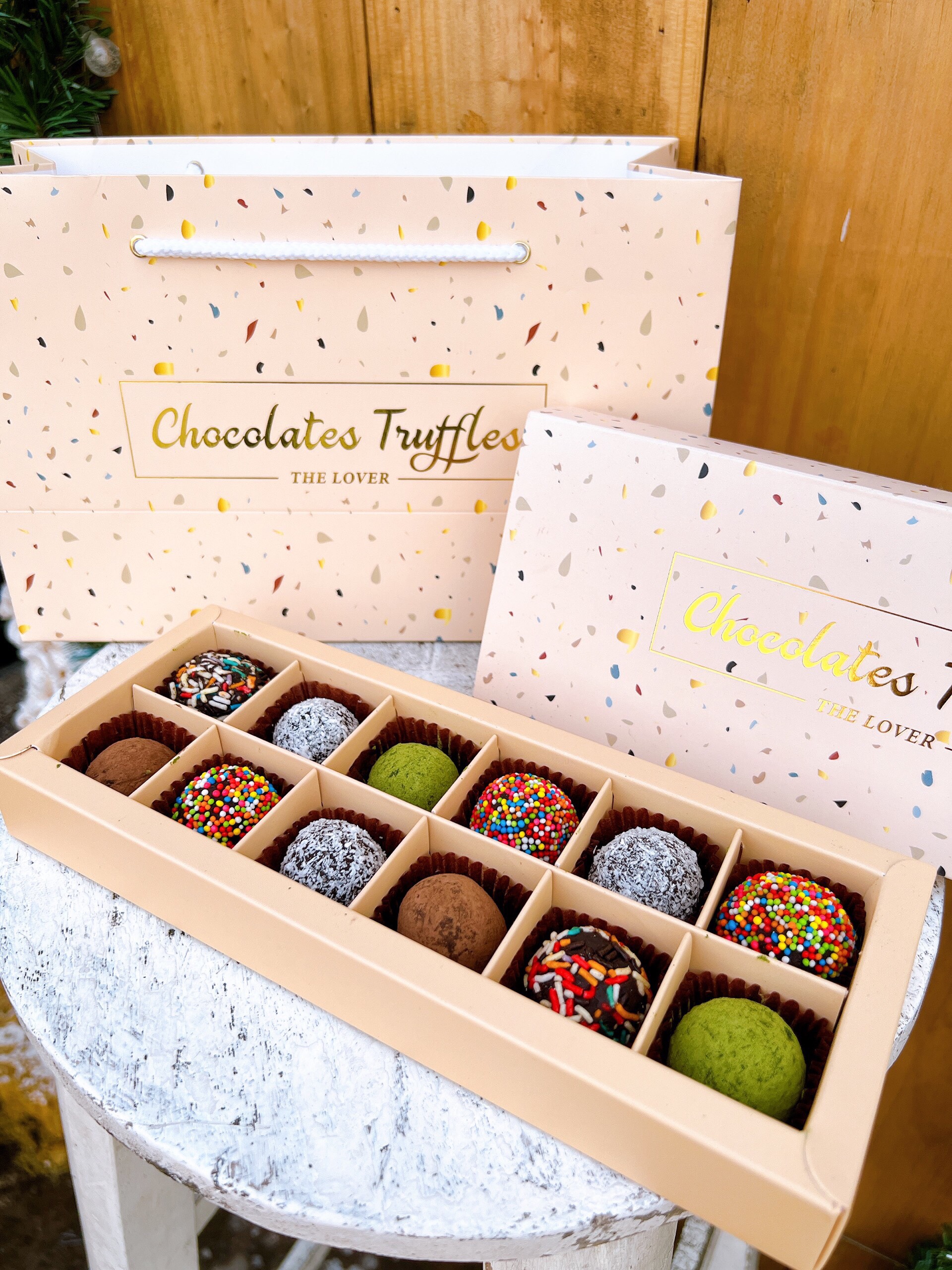 (Sẵn hàng) Socola Valentine Chocolate Truffles Mẫu Mới, Siêu Đẹp