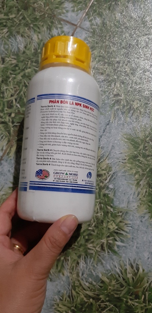 Phân bón lá cao cấp siêu ra rễ Terra -Sorb 4 Root chai 500ml