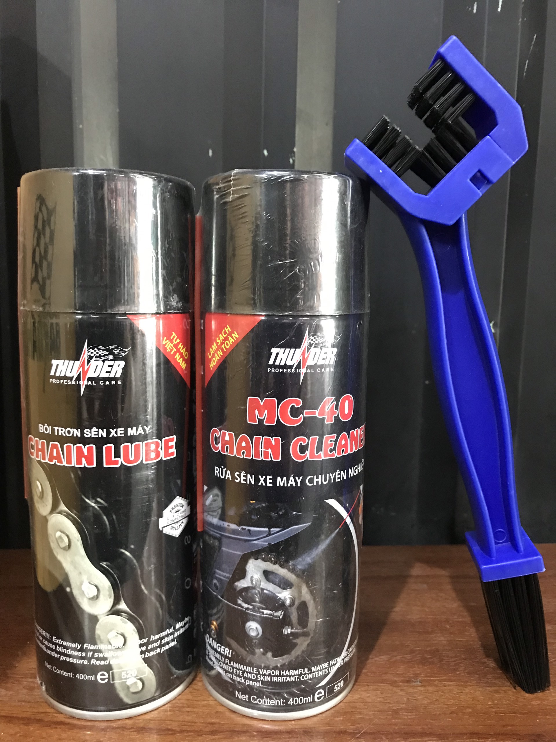 [HCM]Combo Thunder Chain Lube 400ml và Rửa sên MC - 40 Chain Cleaner Tặng kèm Bàn chải vệ sinh sên