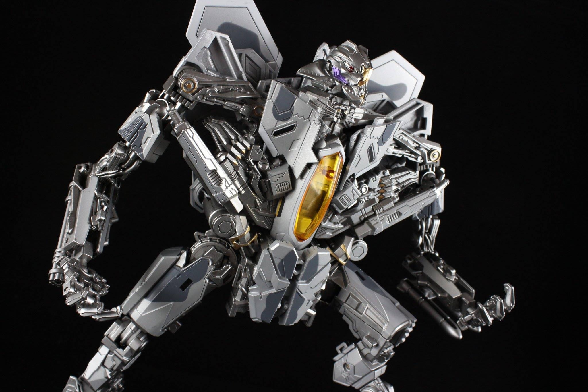 Robot transformers Starcream