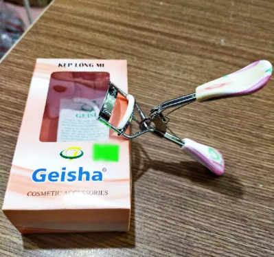 Bấm mi Geisha