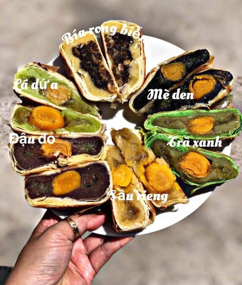 BÁNH PÍA BÁCH VỊ TÂN HUẾ VIÊN