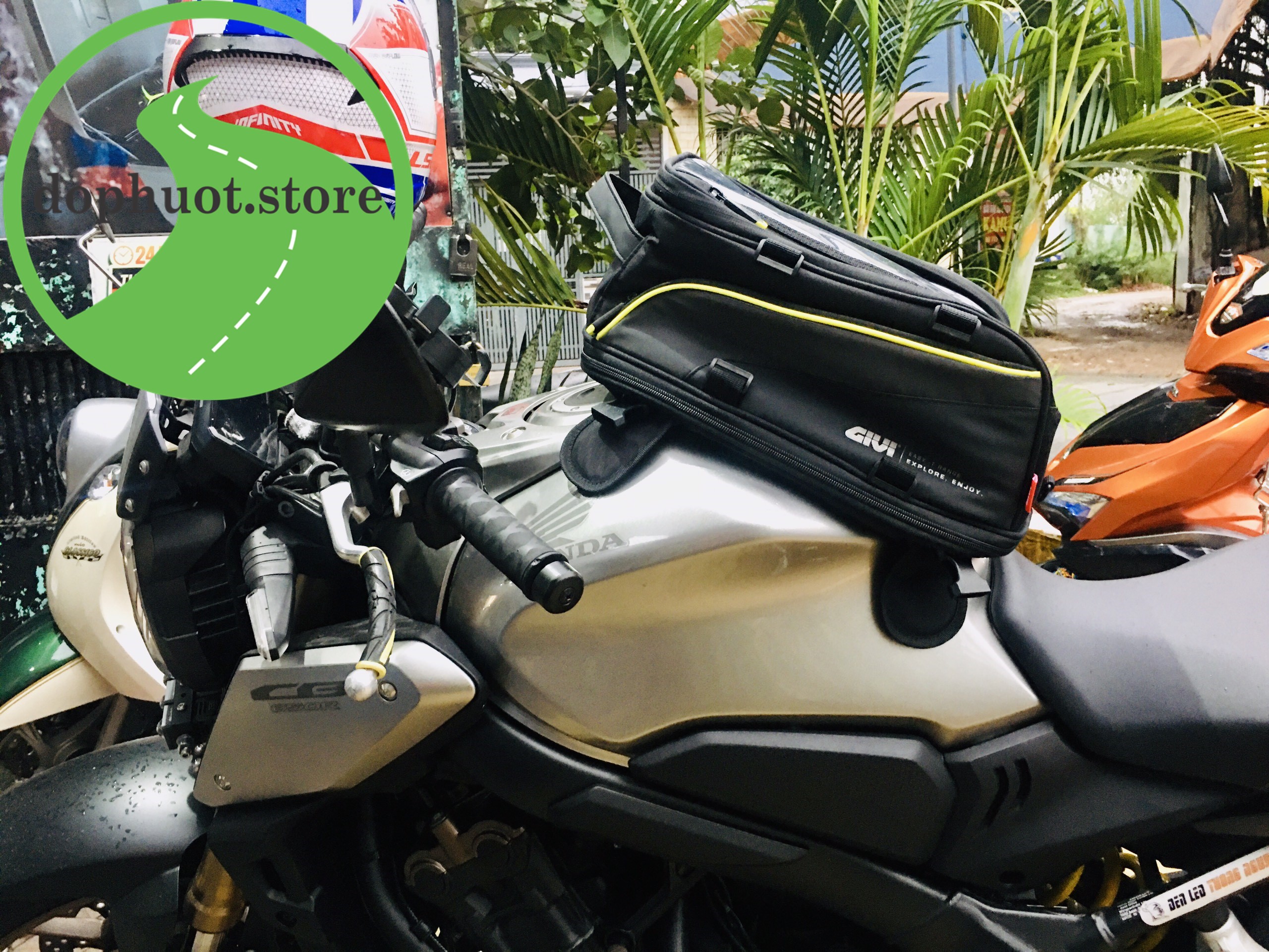 TÚI HÍT BÌNH XĂNG GIVI EA130 , EASY04, CLA01.... - Chính hãng