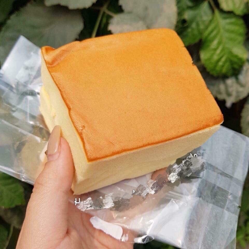 [HCM]2 bánh bông lan shoung gong (mong to)