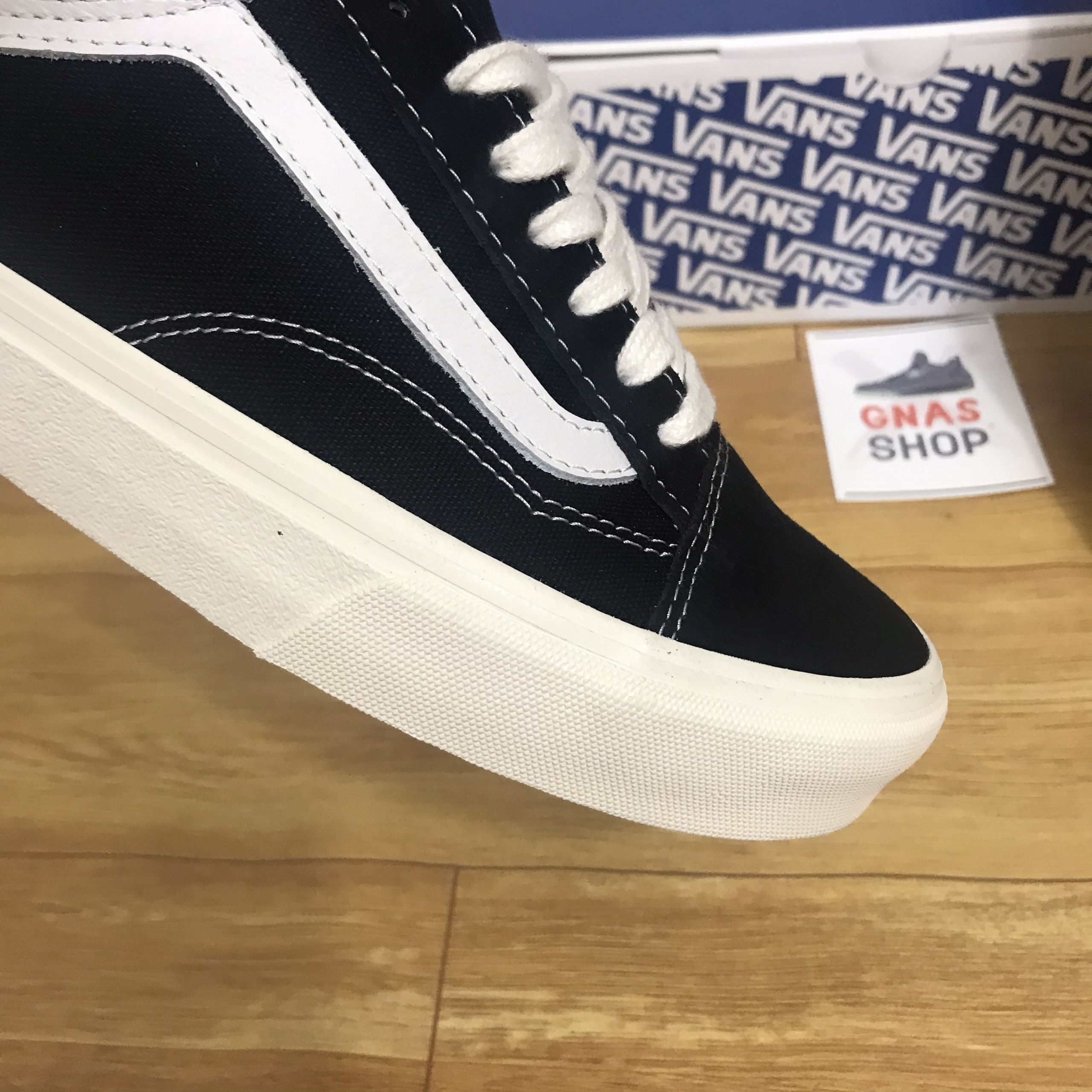 [HCM]Giày Vans Vault đen - chuẩn 11 (lót da + gót original)