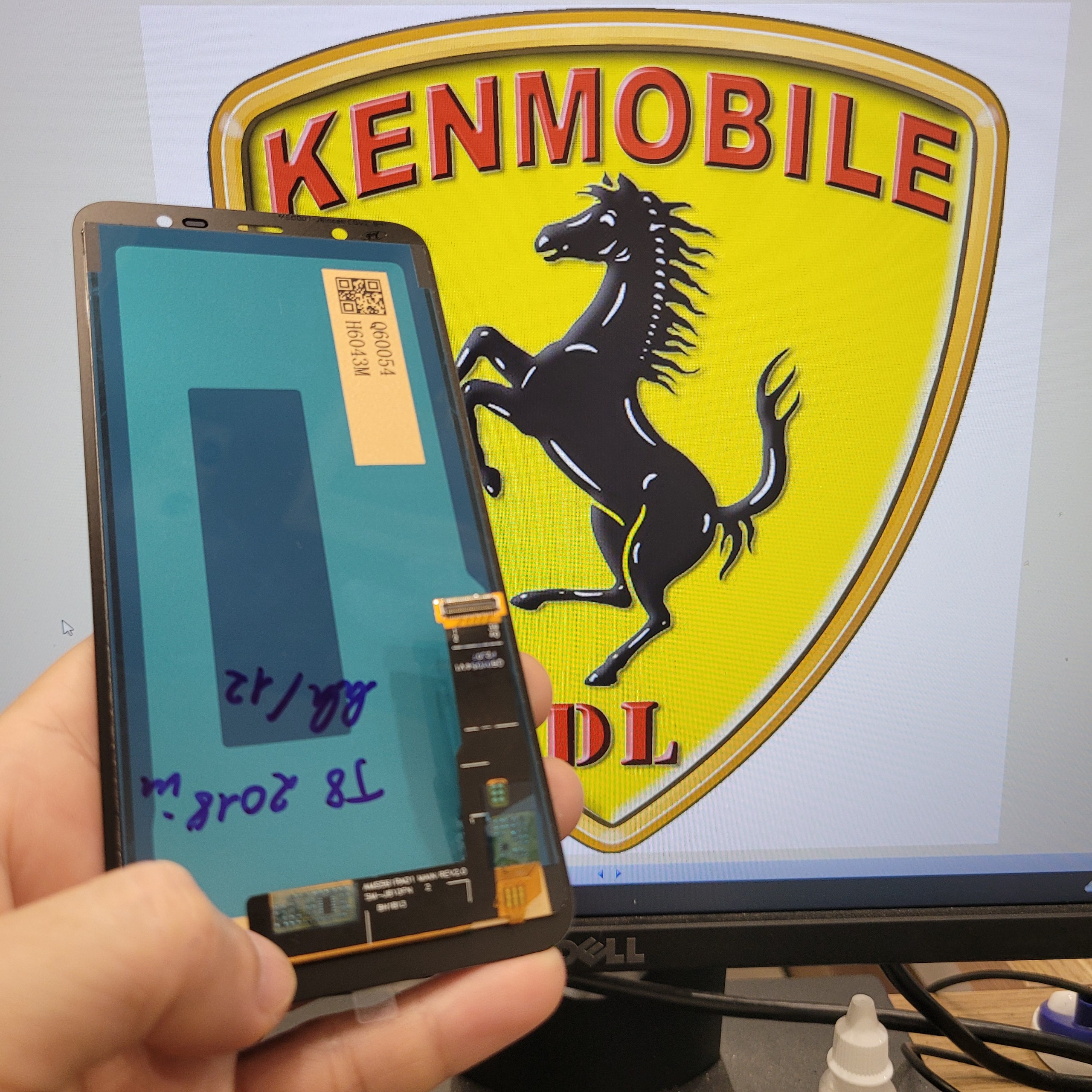 Màn Hình Tương Thích Samsung J8 2018 / J810, Loại INCELL (tặng keo dán + cường lực)