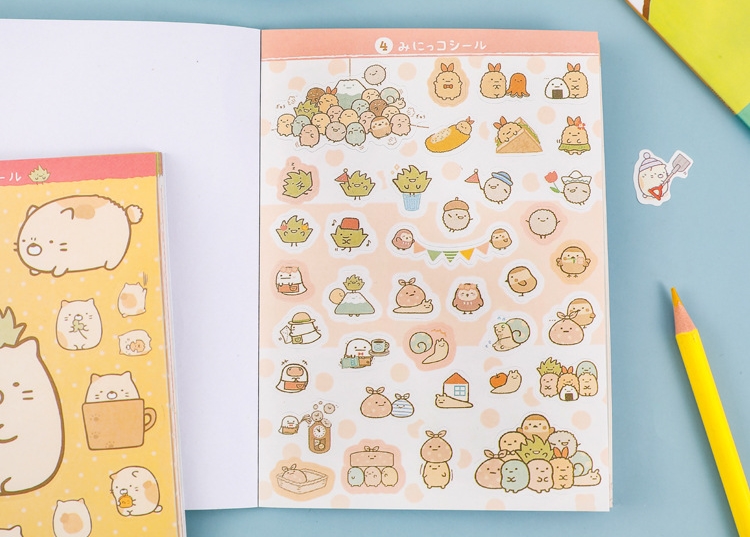 Cuốn 335 miếng sticker mẫu gia đình sumikko đáng yêu