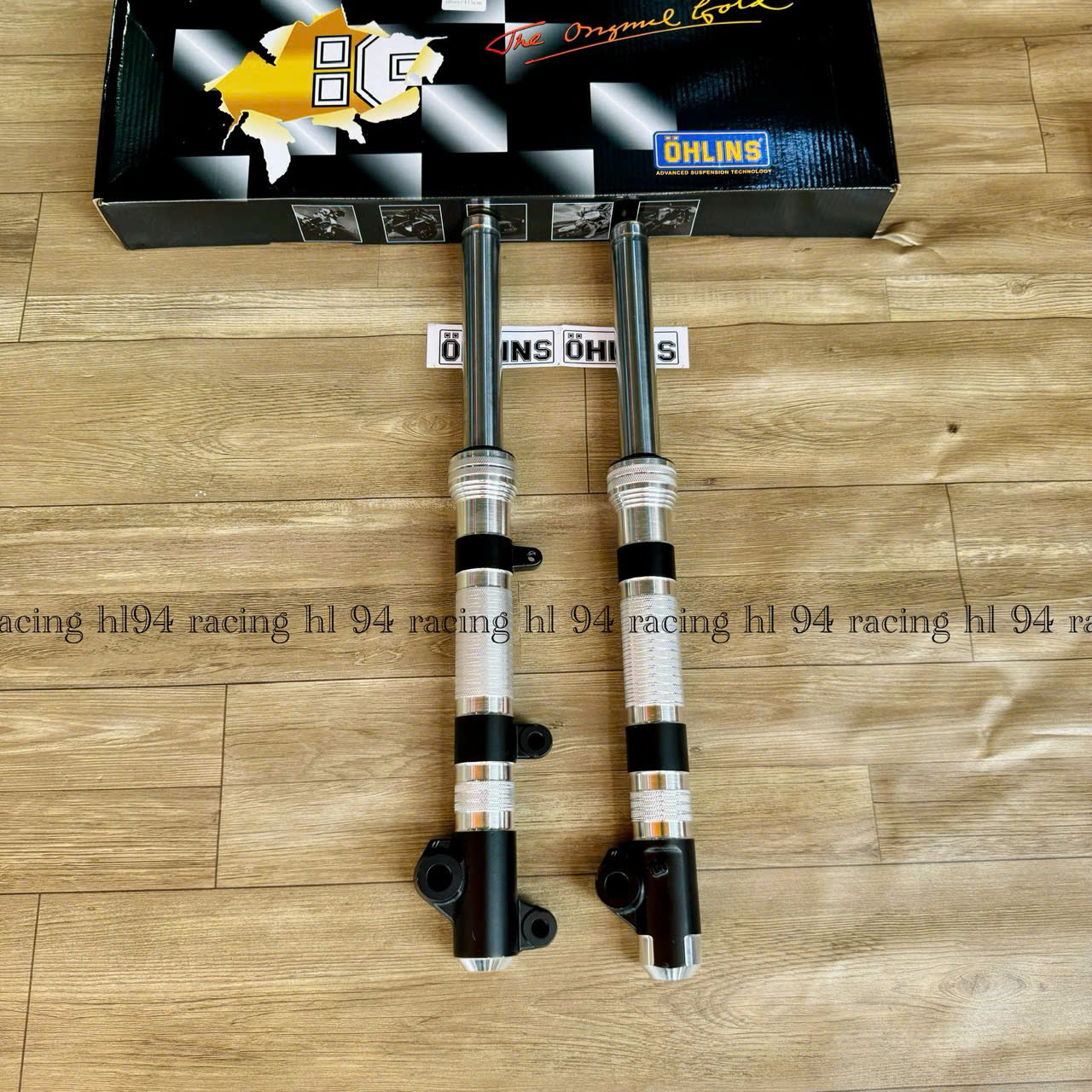Phuộc phay Ohlins Vario Click 2018-2023 lắp đặt như zin