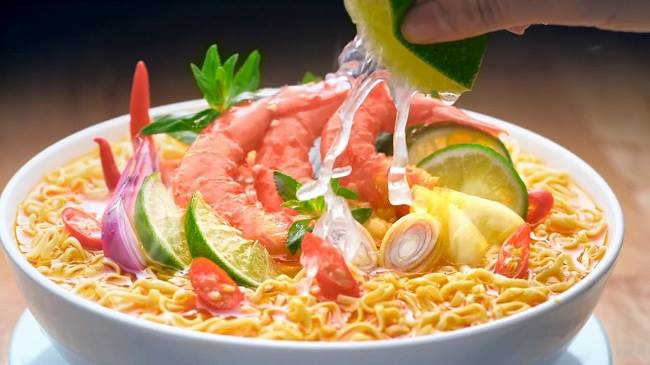 Mì ly Handy Hảo Hảo tôm chua cay 67g