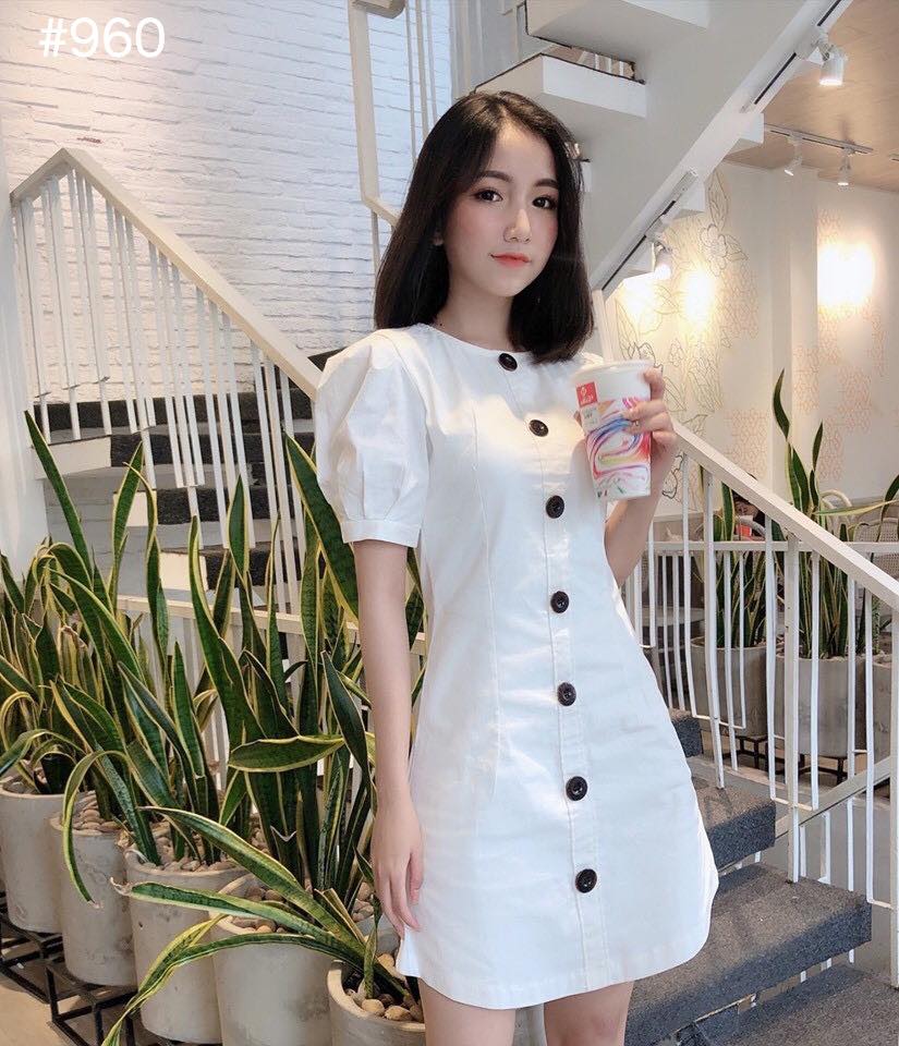 Đầm công sở nút to