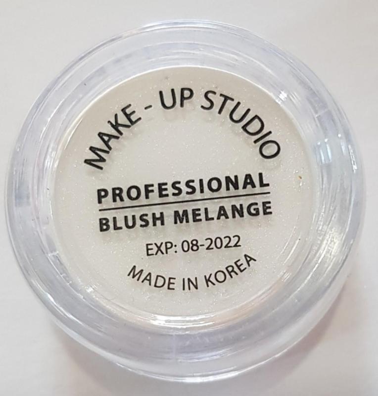 Lót mắt Make -Up studio giá rẻ