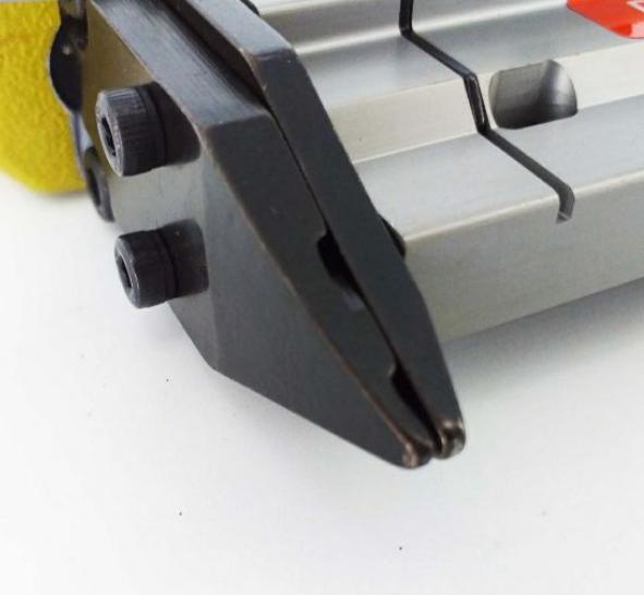 [HCM]MÁY BẮN ĐINH ĐỒNG P630 MEITE