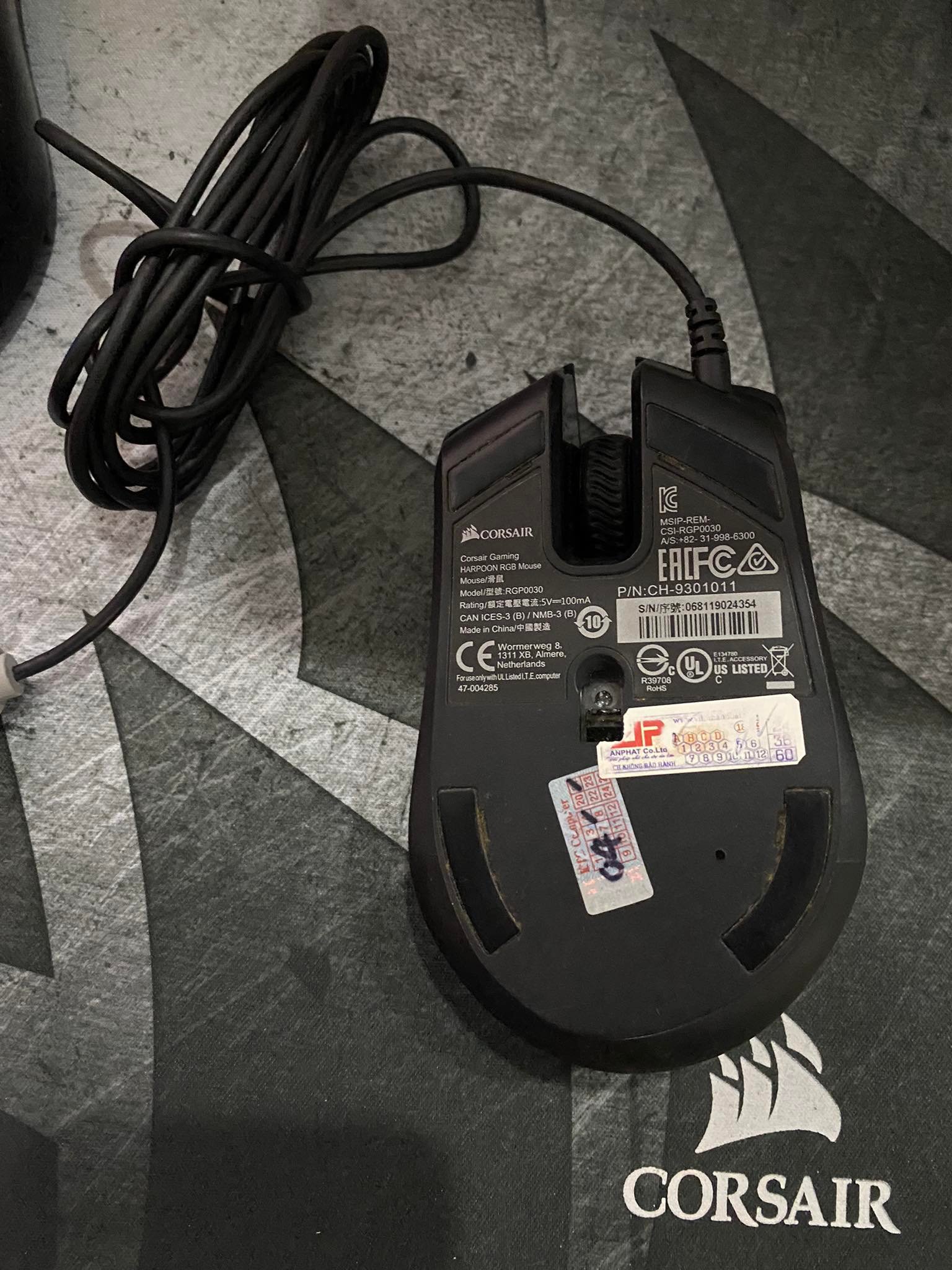 Chuột gaming Corsair Harpoon RGB -2nd