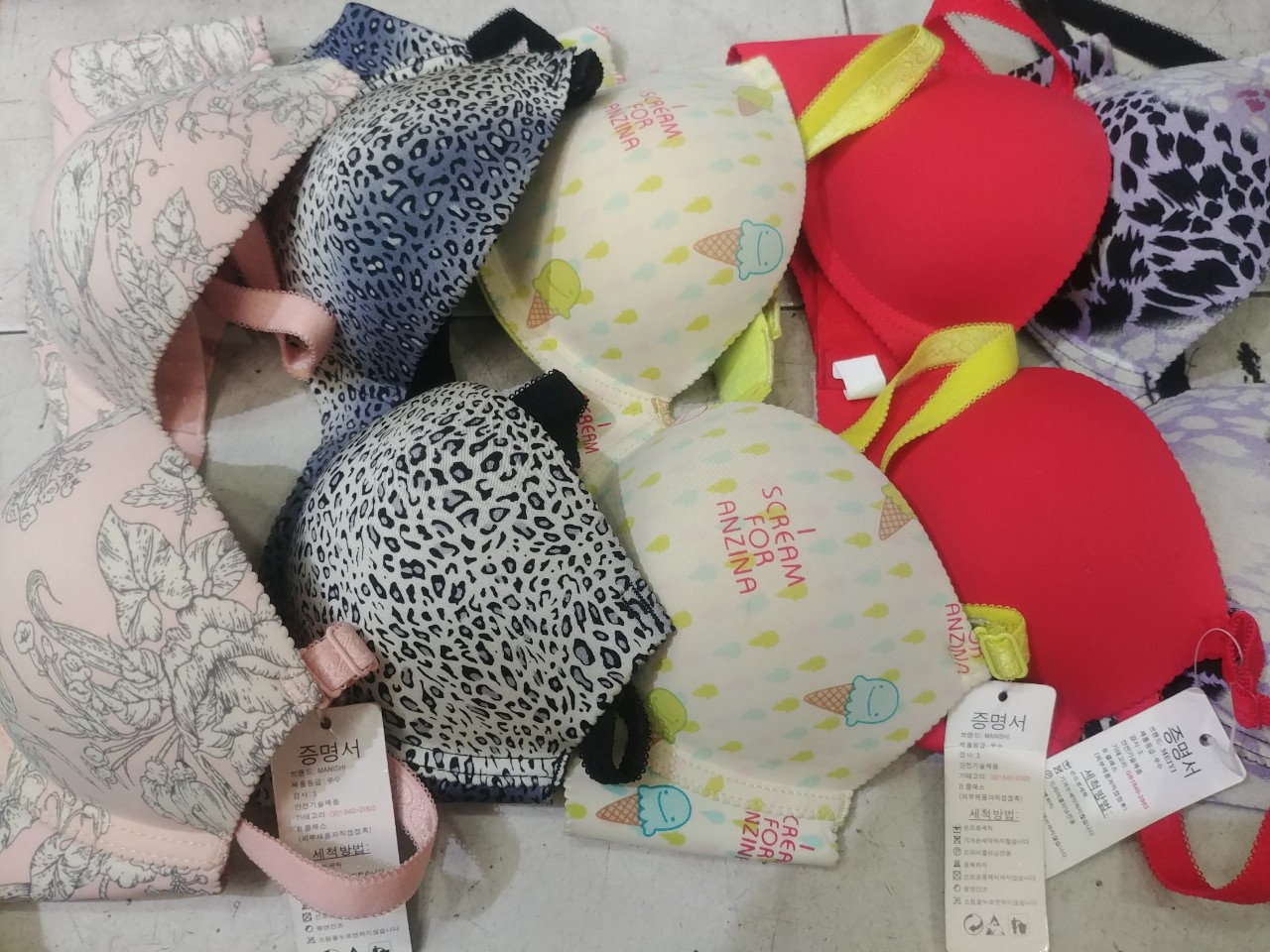 [ Xả Kho ] Áo lót đồng giá 20k đủ loại