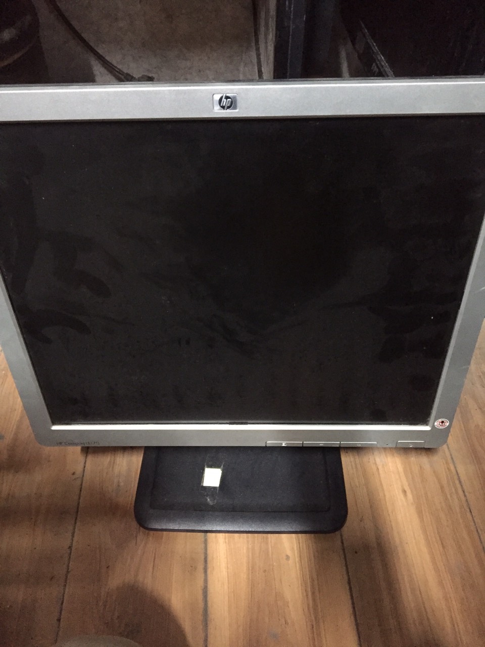 Màn Hình Máy Tính Samsung/Hp/LG/Acer/Dell 22 inch đến 17 inch