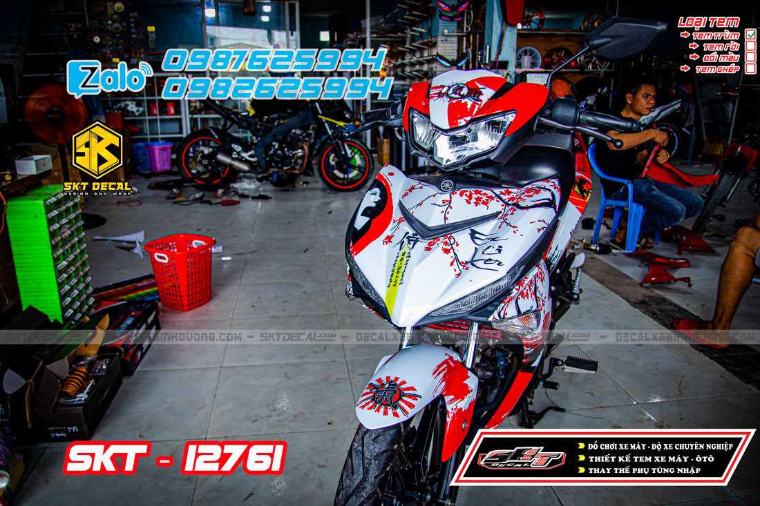 tem trùm exciter 150 trắng đỏ samurai hoa anh đào