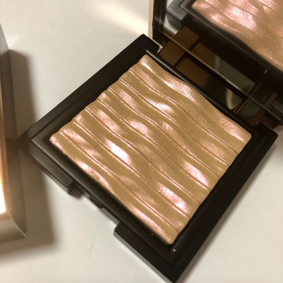 Phấn highlight siêu mịn prism air clio gold sheer chính hãng