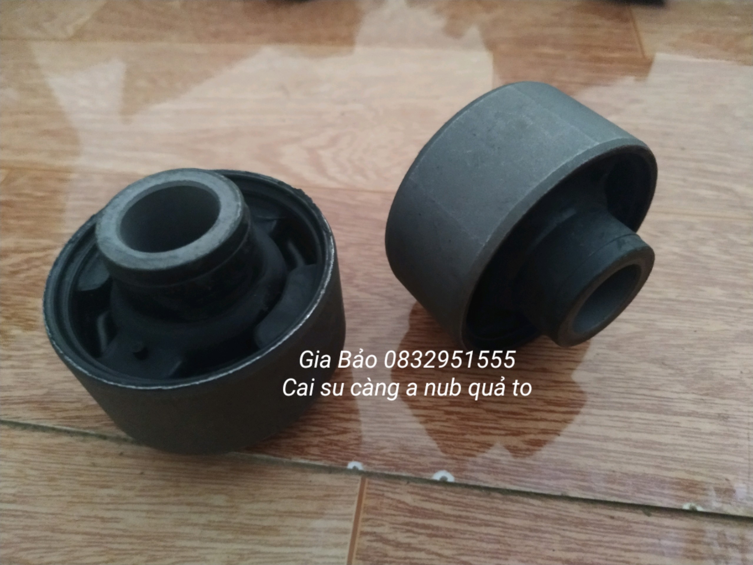 Cao su càng a Nubira , giá 1 quả
