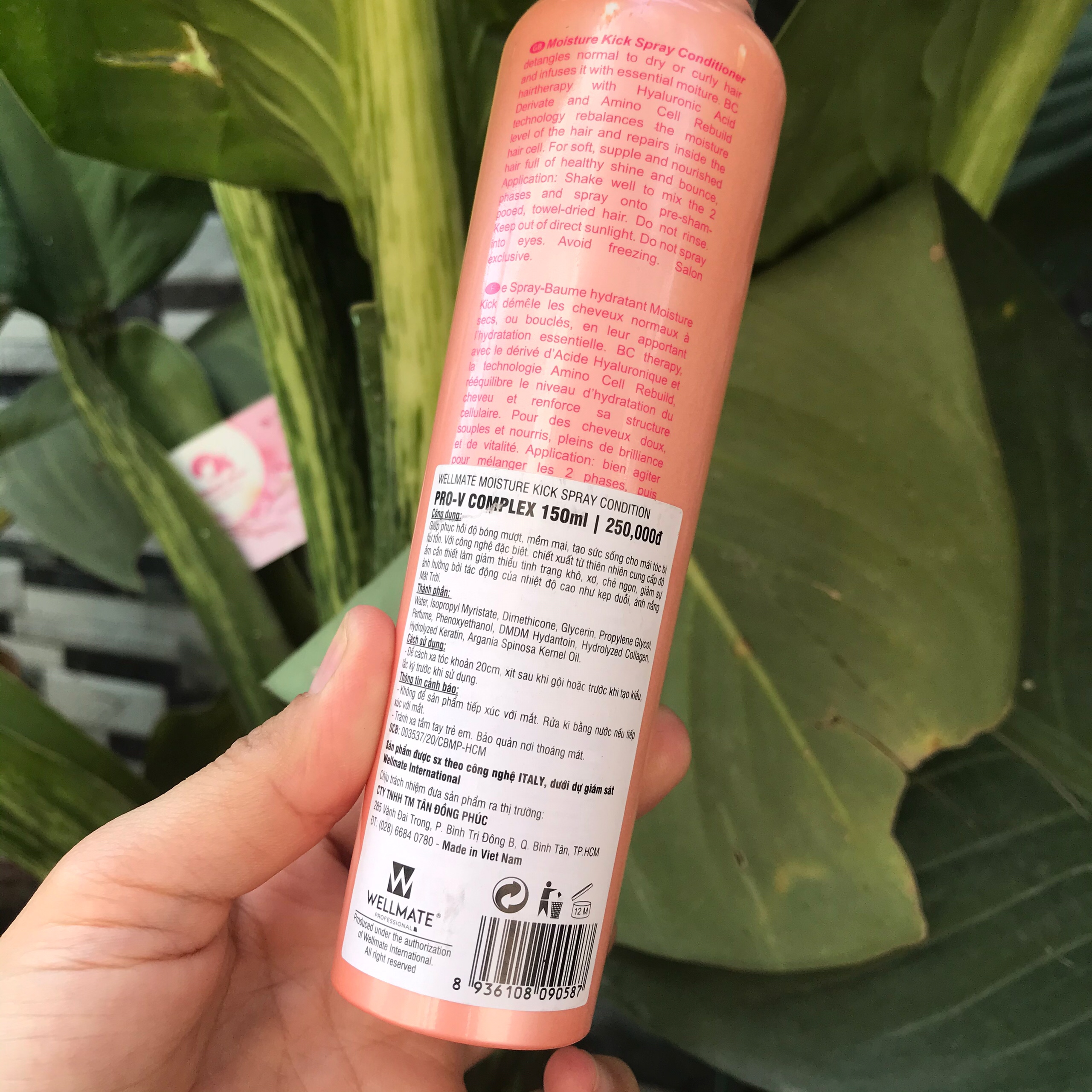 XỊT DƯỠNG VITAMIN PHỤC HỒI TÓC WELLMATE 250ML