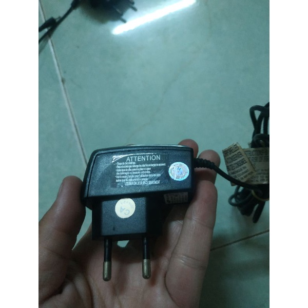 Sạc cho điện thoại samsung e1200 j700 -e210