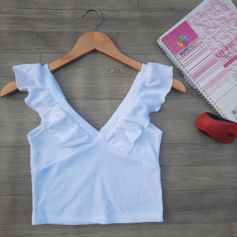 Áo croptop cổ tim bèo