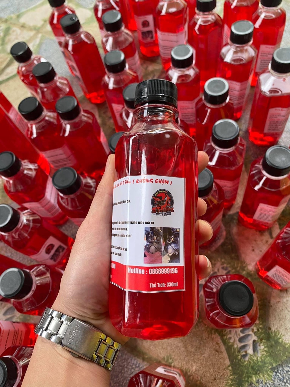 Dung dịch tẩy rửa đầu bò, tẩy lốc máy, tẩy rửa không chạm, tẩy rửa xe, tẩy rửa gầm ô tô, Tẩy rửa đa năng !