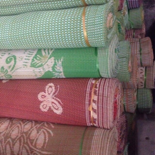 CHIẾU NHỰA ĂN CƠM 4M