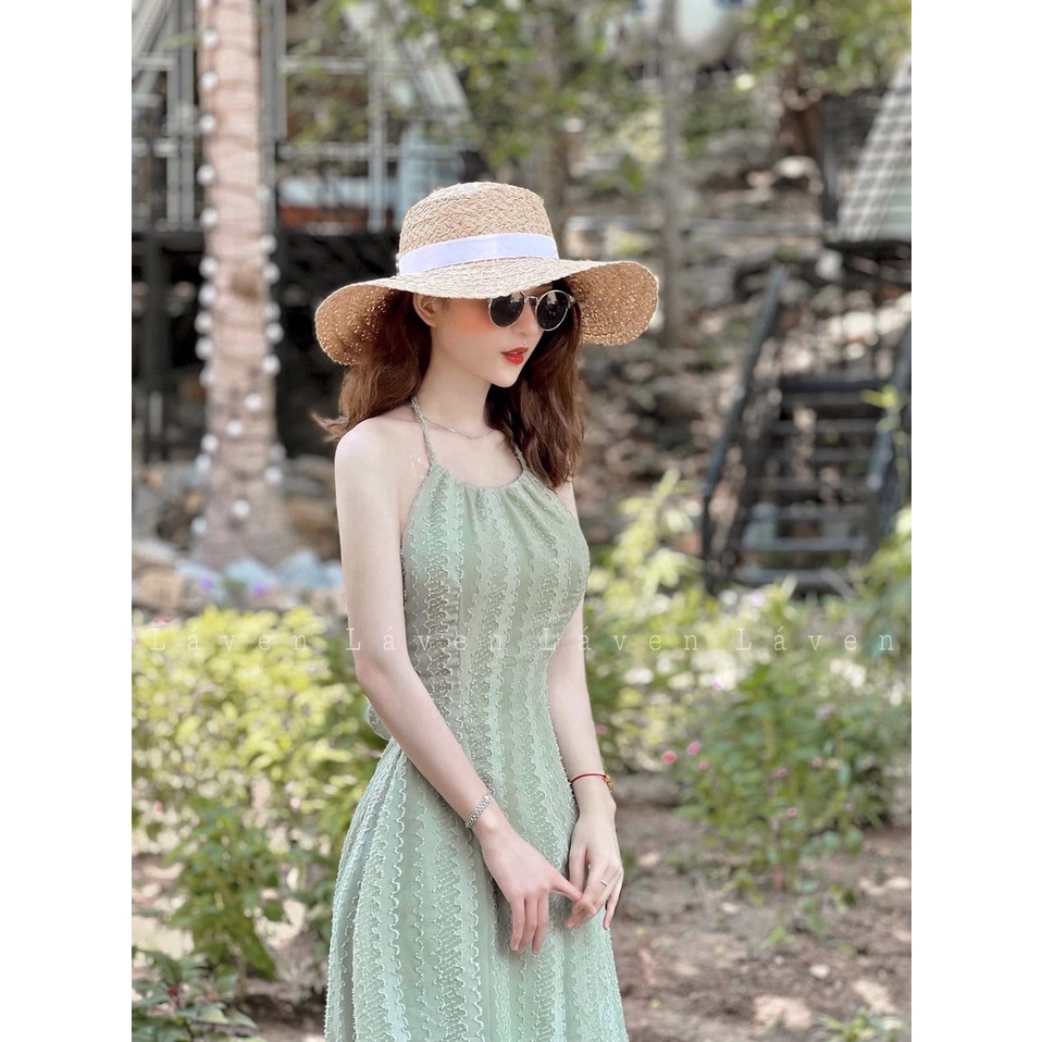 Đầm ren xanh cổ yếm - Maxi Ngọc lan