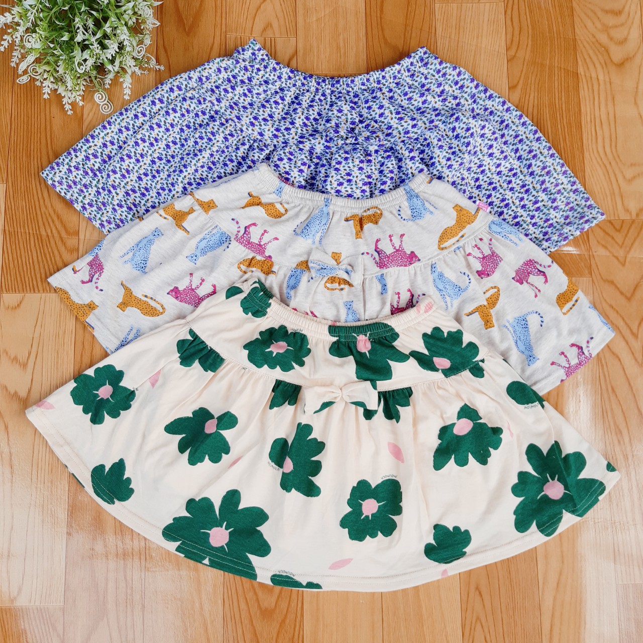 Váy bé gái size 4 từ 16-24kg(combo 3 cái)