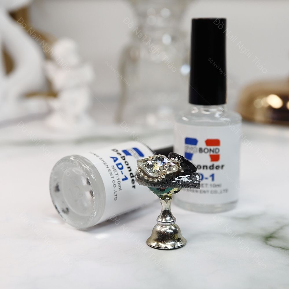 Nước sáng đá tháo móng giả 10ml