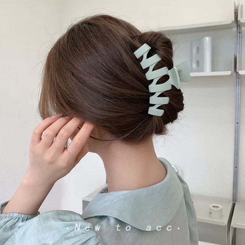 Kẹp tóc hình vây cá mập cỡ lớn thiết kế mới Hàn Quốc LOUXI