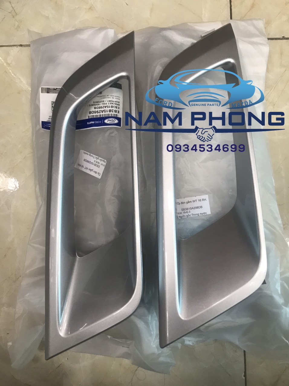 Ốp đèn gầm Ranger WildTrak 16  EB3B15A299DB- EB3B15A298DB (850.000đ/1 cái)