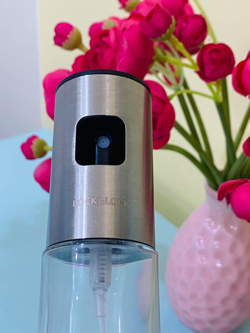 Bình xịt dầu ăn Lock&Lock 100ml kèm phểu và cọ rửa - CKO109