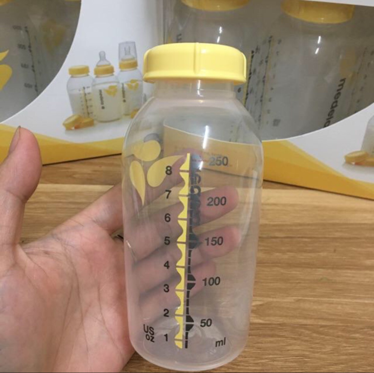 Bình trữ sữa medela 250 ml