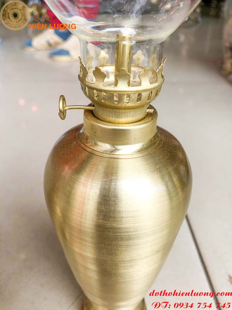 Đèn Dầu Bằng Đồng Cát Tút Cao 20cm Và 30cm (Cả Bóng) Thờ Cúng Gia Tiên